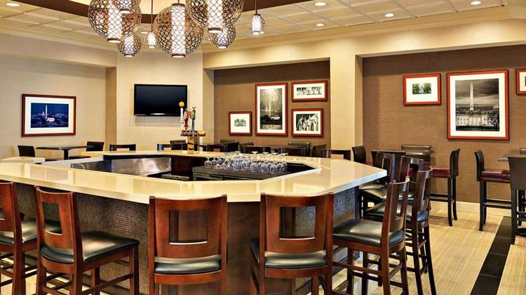 Wyndham College Park North Hotel Restaurant
