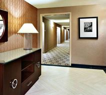 Wyndham College Park North Hotel Lobby