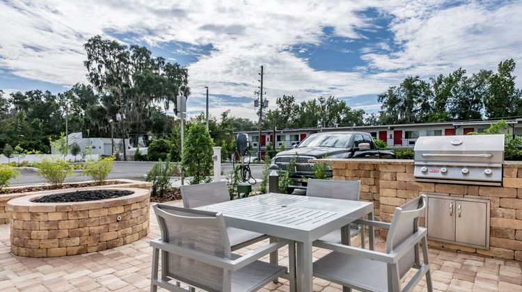 Comfort Stes Gainesville Near University Exterior