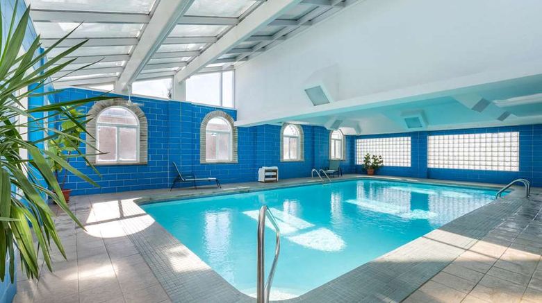 <b>Super 8 by Wyndham Niagara Falls Pool</b>. Images powered by <a href="https://iceportal.shijigroup.com/" title="IcePortal" target="_blank">IcePortal</a>.