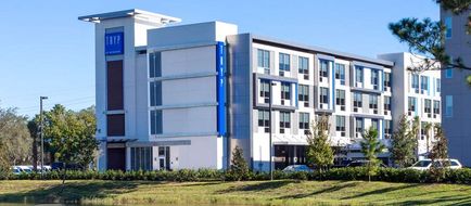 TRYP by Wyndham Orlando Exterior