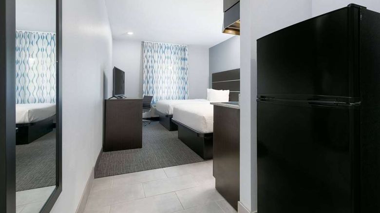 <b>Days Inn by Wyndham Zachary Suite</b>. Images powered by <a href="https://iceportal.shijigroup.com/" title="IcePortal" target="_blank">IcePortal</a>.