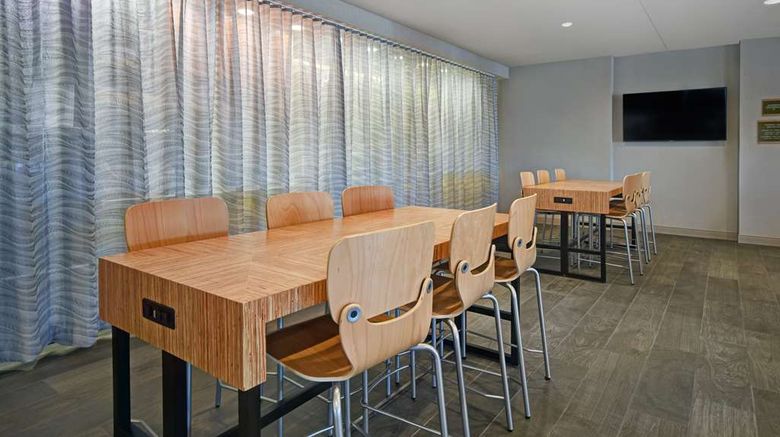 <b>Home2 Suites by Hilton Columbus Restaurant</b>. Images powered by <a href="https://iceportal.shijigroup.com/" title="IcePortal" target="_blank">IcePortal</a>.
