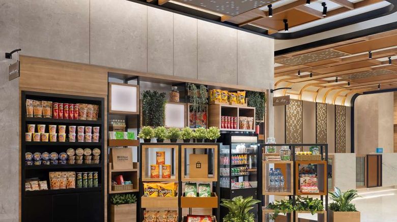 <b>Hilton Garden Inn Jakarta Taman Palem Restaurant</b>. Images powered by <a href="https://iceportal.shijigroup.com/" title="IcePortal" target="_blank">IcePortal</a>.
