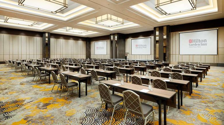 <b>Hilton Garden Inn Jakarta Taman Palem Meeting</b>. Images powered by <a href="https://iceportal.shijigroup.com/" title="IcePortal" target="_blank">IcePortal</a>.