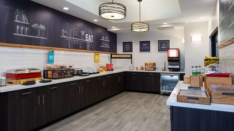 Hampton Inn Kansas City-Nr Worlds of Fun Restaurant