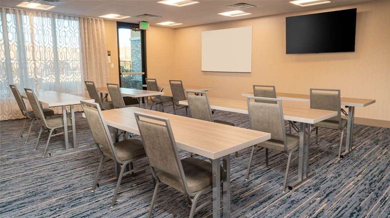 <b>Homewood Suites by Hilton Livermore Meeting</b>. Images powered by <a href="https://iceportal.shijigroup.com/" title="IcePortal" target="_blank">IcePortal</a>.