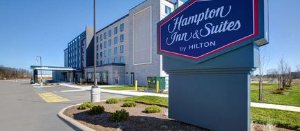Hampton Inn & Suites by Hilton St Jacobs Exterior