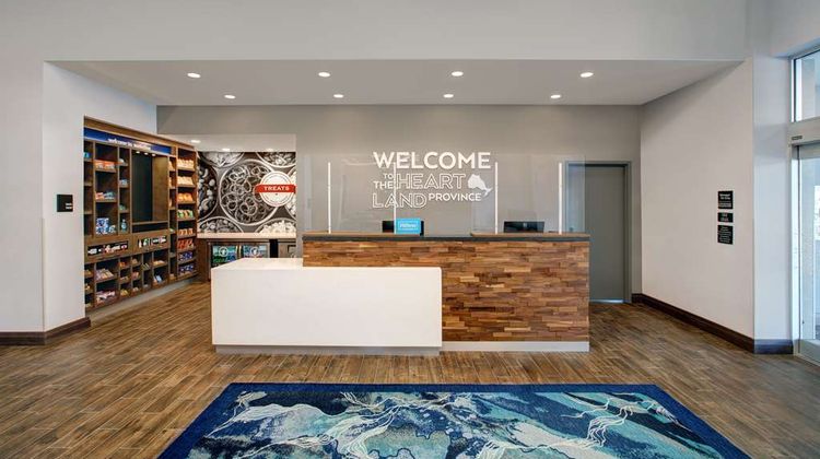 Hampton Inn & Suites by Hilton St Jacobs Lobby
