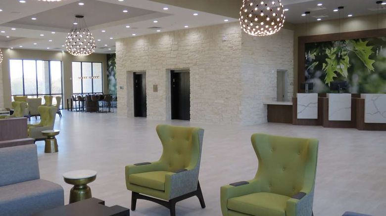 <b>Wyndham Garden College Station Lobby</b>. Images powered by <a href="https://iceportal.shijigroup.com/" title="IcePortal" target="_blank">IcePortal</a>.