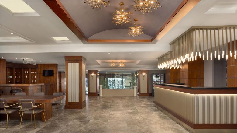 <b>La Quinta by Wyndham Giresun Lobby</b>. Images powered by <a href="https://iceportal.shijigroup.com/" title="IcePortal" target="_blank">IcePortal</a>.