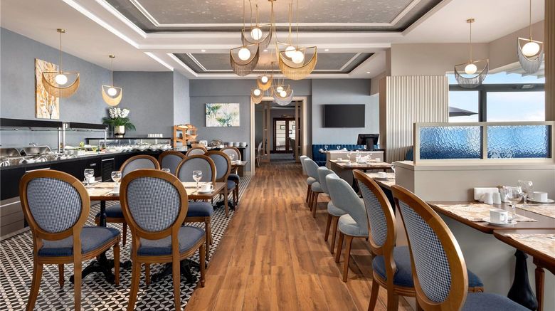 <b>La Quinta by Wyndham Giresun Restaurant</b>. Images powered by <a href="https://iceportal.shijigroup.com/" title="IcePortal" target="_blank">IcePortal</a>.