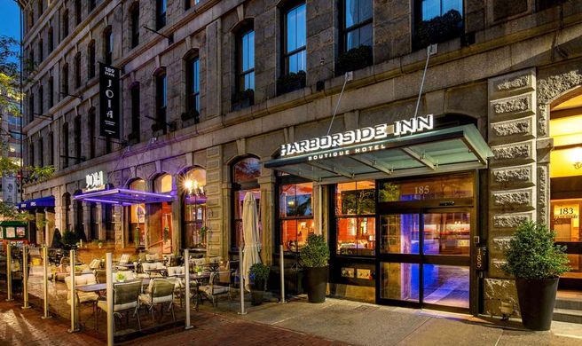Harborside Inn Exterior