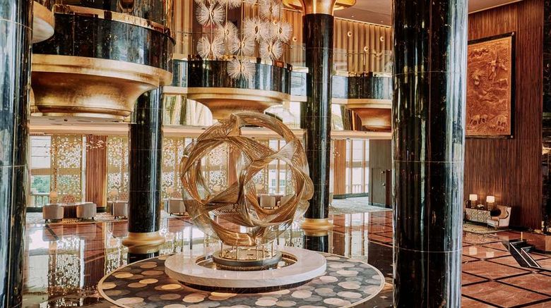 <b>Sunway Resort Hotel Lobby</b>. Images powered by <a href="https://iceportal.shijigroup.com/" title="IcePortal" target="_blank">IcePortal</a>.