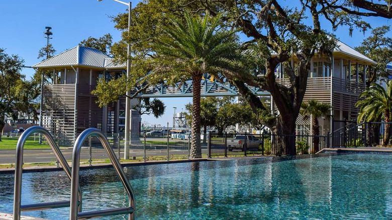 <b>Hotel Legends Pool</b>. Images powered by <a href="https://iceportal.shijigroup.com/" title="IcePortal" target="_blank">IcePortal</a>.