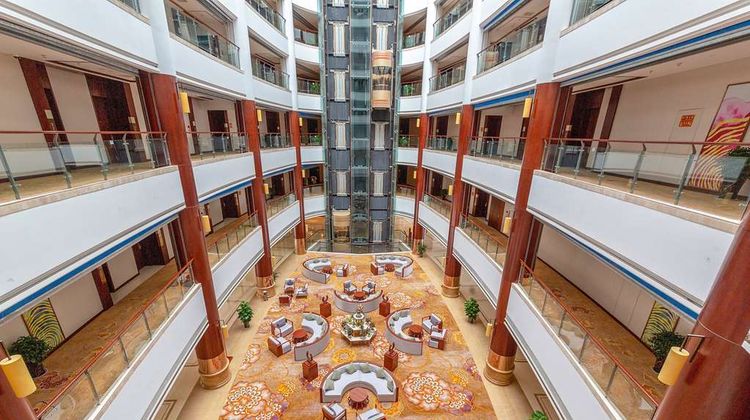 Ramada by Wyndham Kunming YiLiang Lobby
