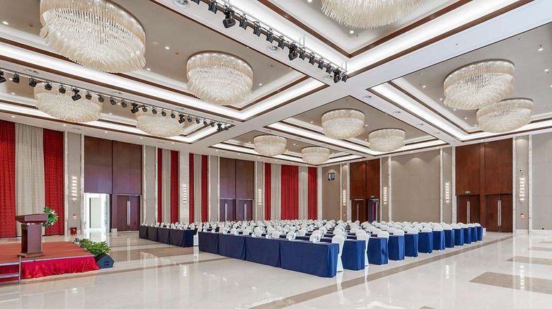 <b>Ramada by Wyndham Kunming YiLiang Ballroom</b>. Images powered by <a href="https://iceportal.shijigroup.com/" title="IcePortal" target="_blank">IcePortal</a>.