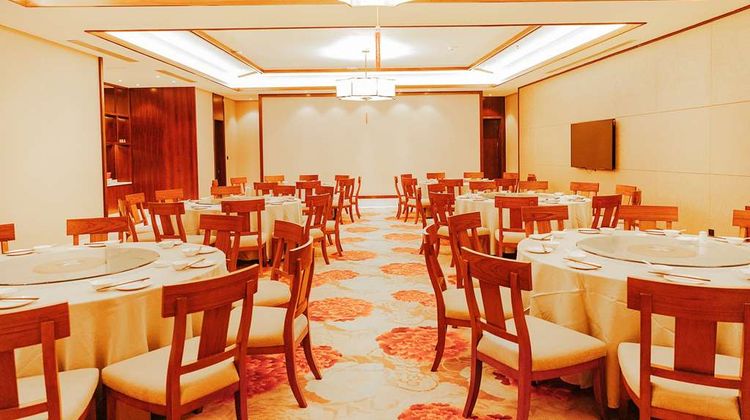 Ramada by Wyndham Kunming YiLiang Restaurant