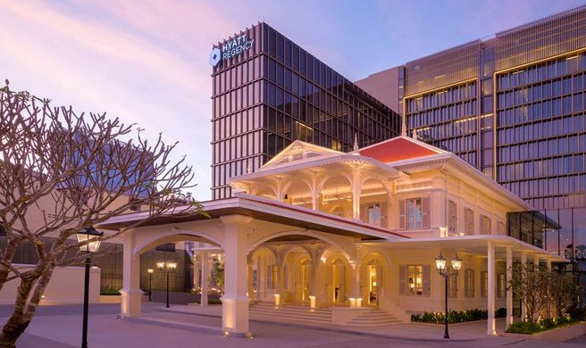 Hyatt Regency Phnom Penh Exterior