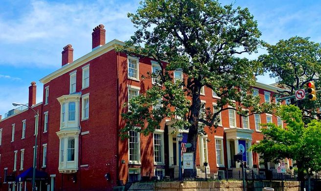 Linden Row Inn Exterior