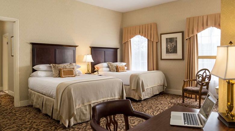 <b>Linden Row Inn Room</b>. Images powered by <a href="https://iceportal.shijigroup.com/" title="IcePortal" target="_blank">IcePortal</a>.
