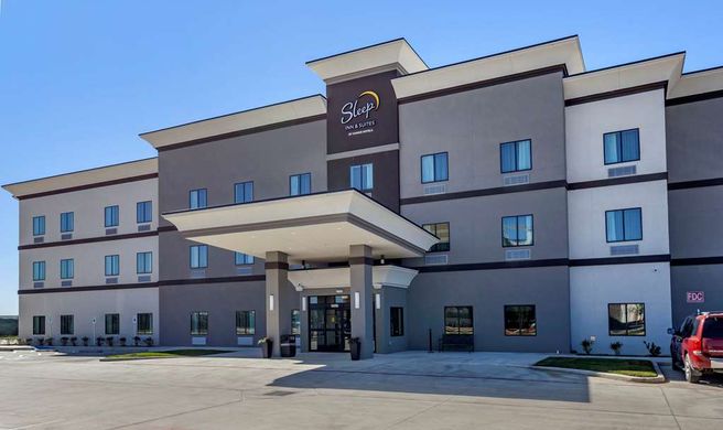 Sleep Inn and Suites Waller Exterior