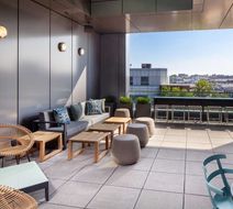 Hampton Inn Boston Seaport District Exterior