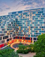 Hampton Inn Boston Seaport District