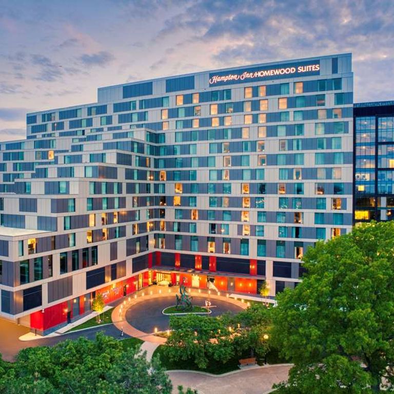 Hampton Inn Boston Seaport District