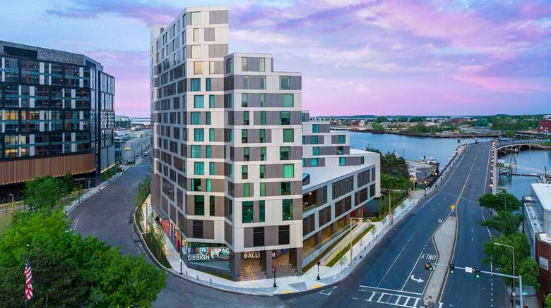 <b>Homewood Suites Boston at the Seaport Exterior</b>. Images powered by <a href="https://iceportal.shijigroup.com/" title="IcePortal" target="_blank">IcePortal</a>.