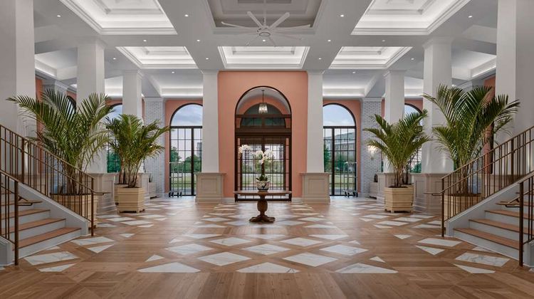 Embassy Suites Charleston Harbor Lobby