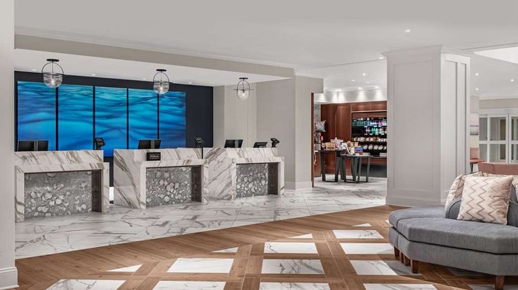 Embassy Suites Charleston Harbor Lobby