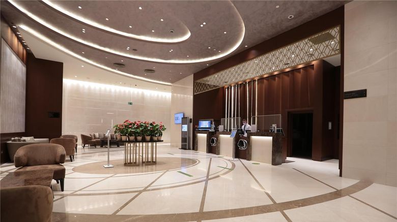 <b>DoubleTree by Hilton Istanbul Umraniye Lobby</b>. Images powered by <a href="https://iceportal.shijigroup.com/" title="IcePortal" target="_blank">IcePortal</a>.