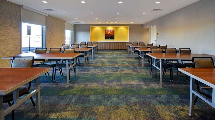 Home2 Suites by Hilton Odessa Meeting