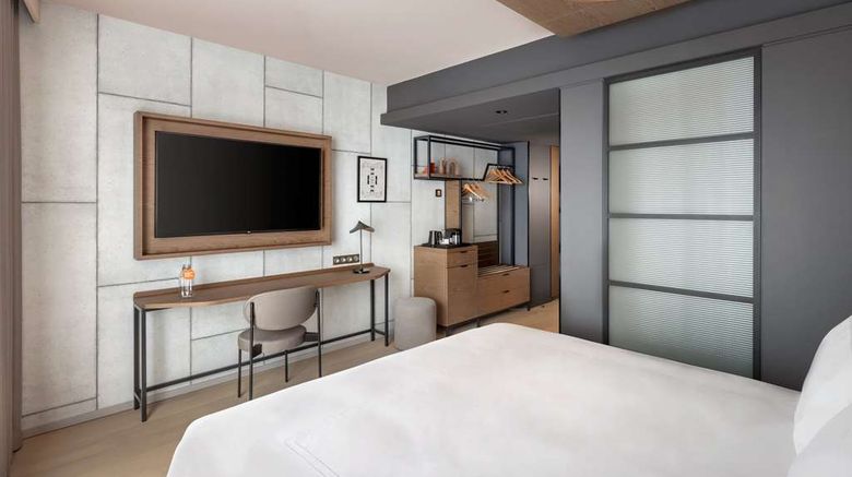 <b>Canopy by Hilton Paris Eiffel Tower Room</b>. Images powered by <a href="https://iceportal.shijigroup.com/" title="IcePortal" target="_blank">IcePortal</a>.