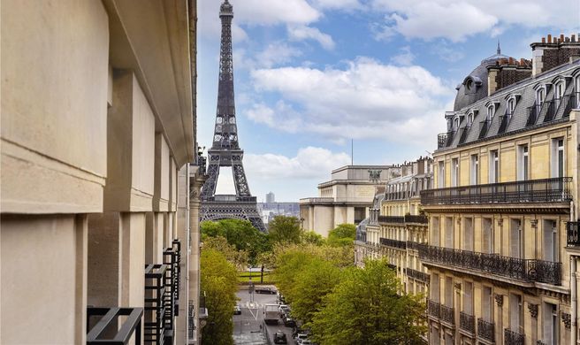 Canopy by Hilton Paris Eiffel Tower Exterior
