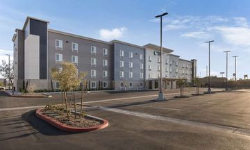 WoodSpring Suites Colton