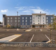 WoodSpring Suites Colton Exterior