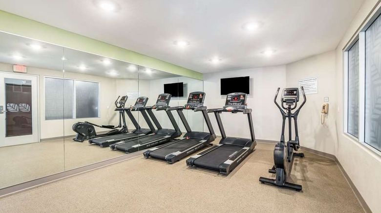 <b>WoodSpring Suites Colton Health</b>. Images powered by <a href="https://iceportal.shijigroup.com/" title="IcePortal" target="_blank">IcePortal</a>.
