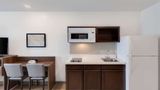 WoodSpring Suites Bakersfield Room