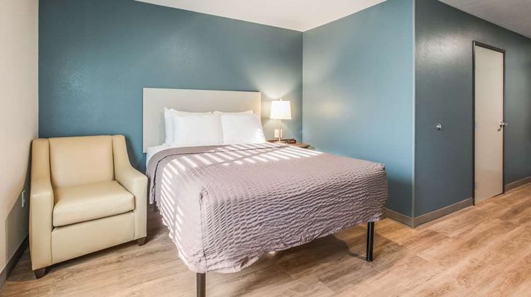 WoodSpring Suites Atlanta McDonough Room