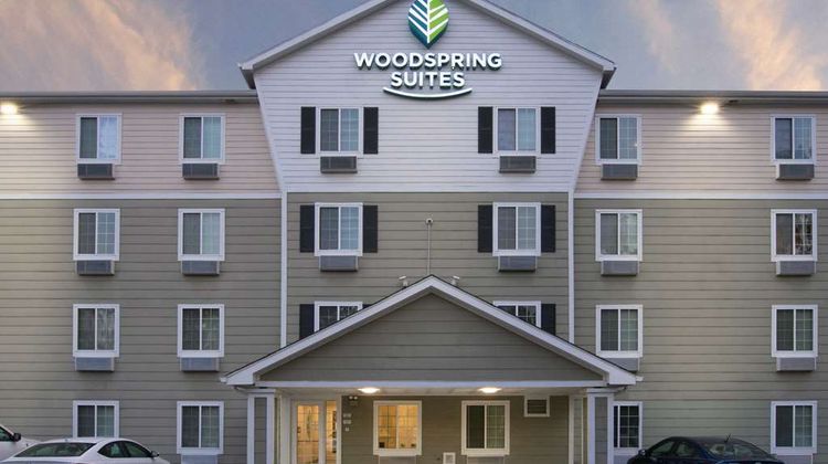 WoodSpring Suites Savannah Garden City Exterior