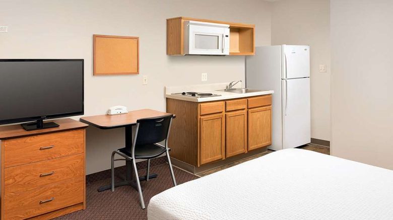 <b>WoodSpring Suites Savannah Garden City Room</b>. Images powered by <a href="https://iceportal.shijigroup.com/" title="IcePortal" target="_blank">IcePortal</a>.