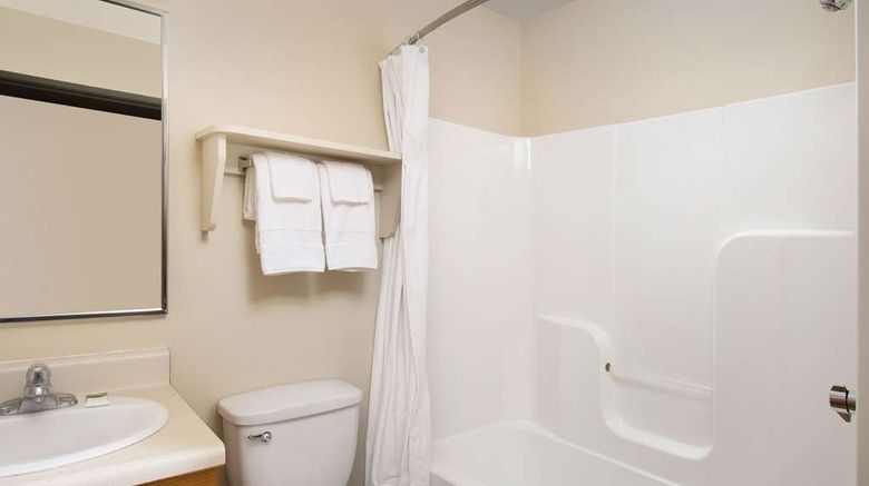 <b>WoodSpring Suites Augusta Riverwatch Room</b>. Images powered by <a href="https://iceportal.shijigroup.com/" title="IcePortal" target="_blank">IcePortal</a>.