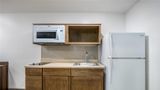 <b>WoodSpring Suites Chicago Addison Suite</b>. Images powered by <a href="https://iceportal.shijigroup.com/" title="IcePortal" target="_blank">IcePortal</a>.