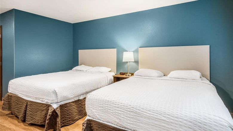 <b>WoodSpring Suites Chicago Addison Suite</b>. Images powered by <a href="https://iceportal.shijigroup.com/" title="IcePortal" target="_blank">IcePortal</a>.
