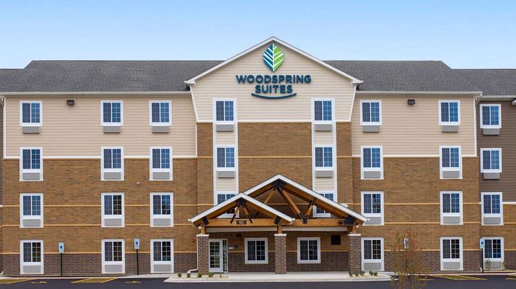 WoodSpring Suites Chicago Darien Exterior