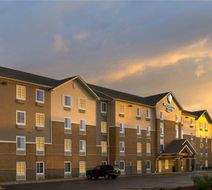 WoodSpring Suites Chicago Darien Exterior