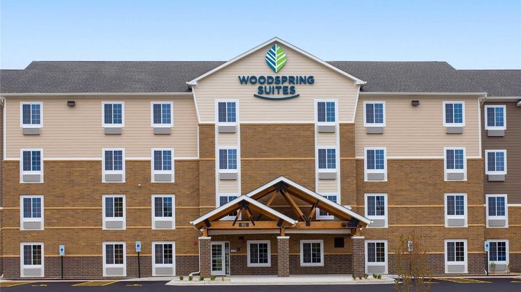 WoodSpring Suites Chicago Darien Exterior