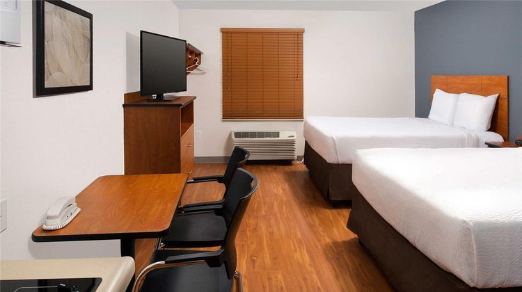 WoodSpring Suites Chicago Darien Room